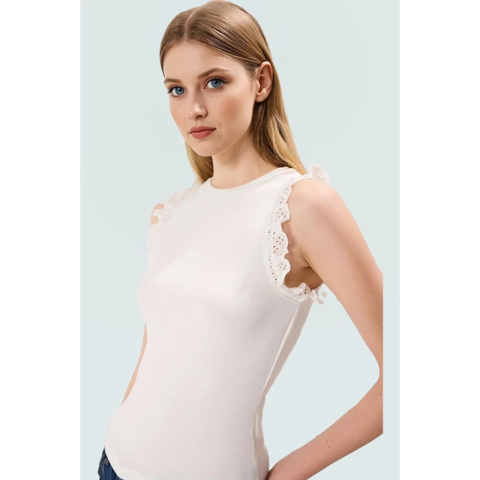 Kadın Bisiklet Yaka Fitted Örme Bluz Regular Boy Günlük Kullanım İçin Seçkin Malzeme