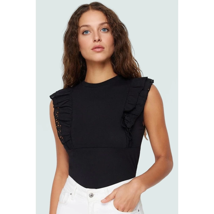 Kadın Bisiklet Yaka Örme Bluz Fırfırlı Kolsuz Günlük Stil Şık Görünüm Rahat Ve Modern