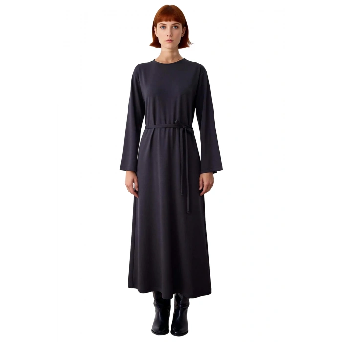 Kadın Bisiklet Yaka Standart Kol Astarsız Düz Desen Örme Elbise Günlük Şıklık Ve Konfor Sunar.