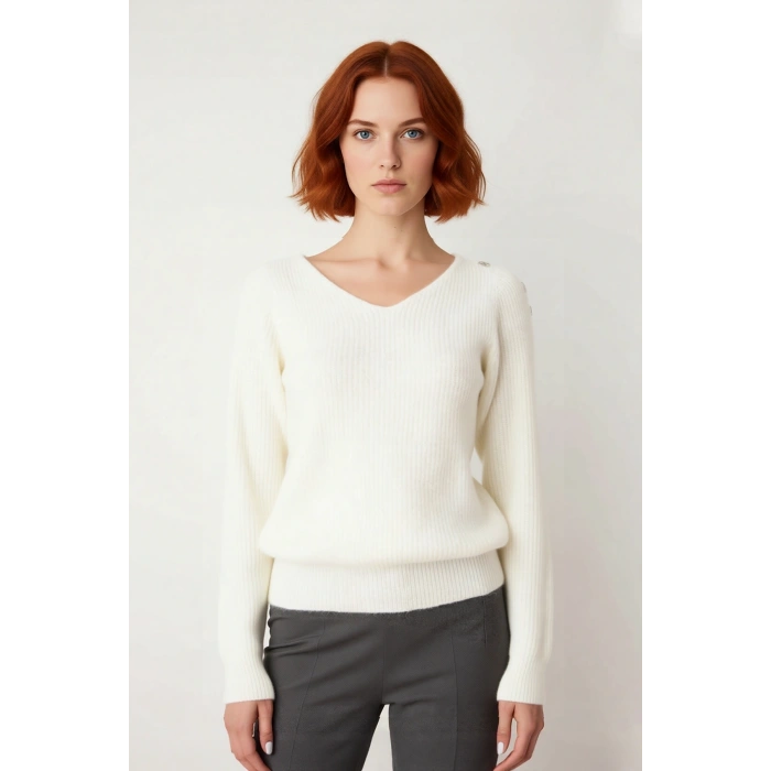 Kadın Bisiklet Yaka Taş Detaylı Yumuşak Dokulu Regular Kalıp Kışlık Triko Kazak Gündüzden Geceye