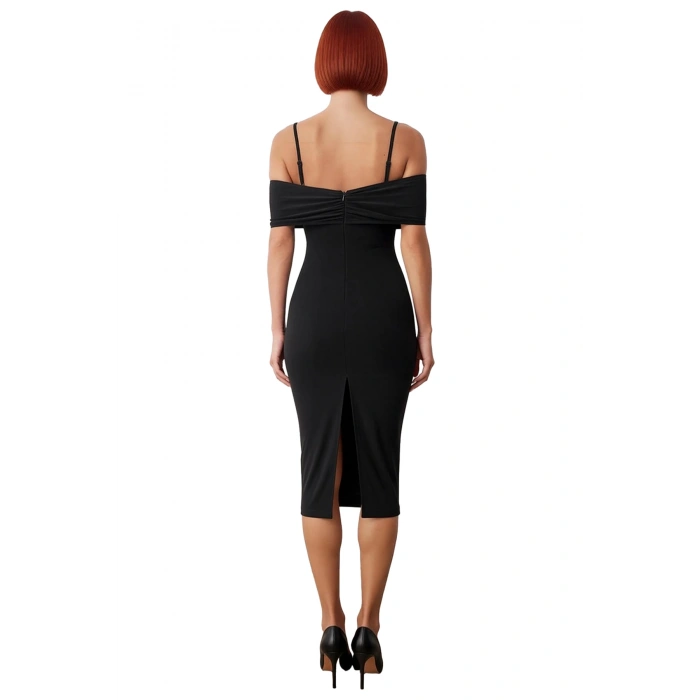 Kadın Bodycon Düz Carmen Yaka Midi Elbise Şık Askılı Örme Kumaş Kokteyl Partileri İçin İdeal