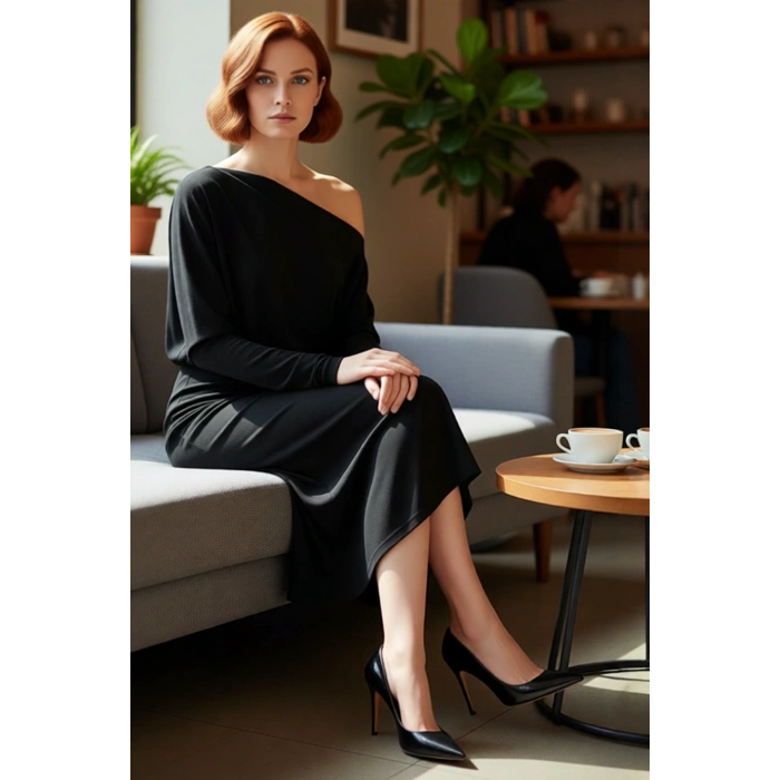 Kadın Bodycon Kalıp Düz Asimetrik Yaka Düşük Uzun Kol Yırtmaç Detaylı Şık Midi Örme Elbise Kış