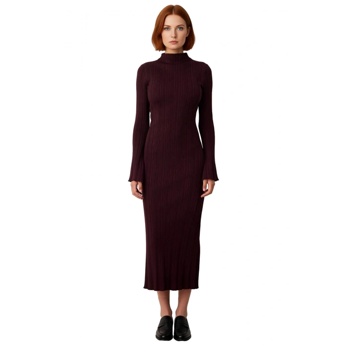 Kadın Bodycon Kesim Dik Yaka Uzun Kol Maxi Triko Elbise Kış Aylarında Şık ve Rahat Bir Tarz Sunar