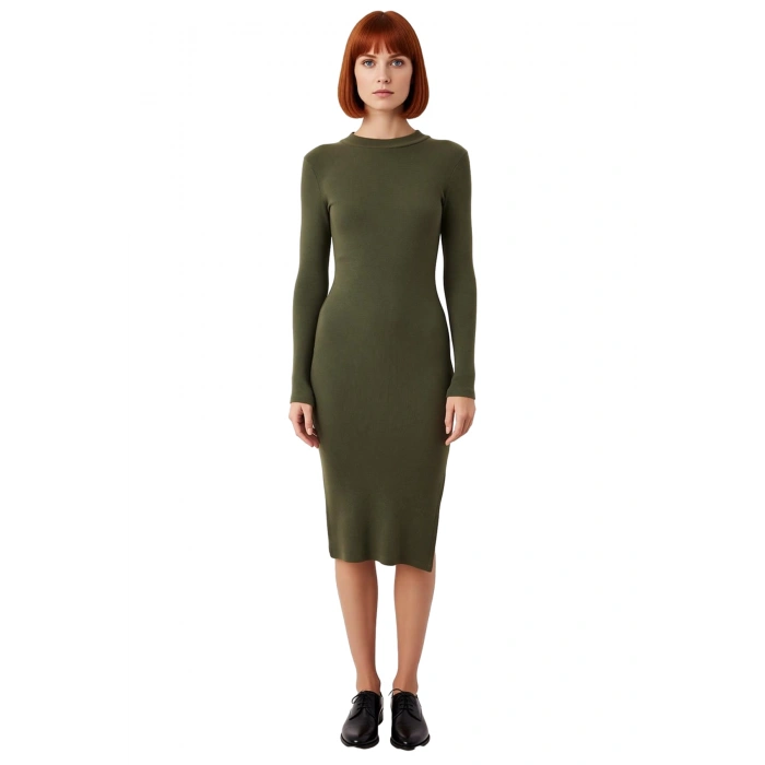 Kadın Bodycon Kesim Dik Yaka Uzun Kollu Midi Yırtmaçlı Rejenere Kaşkorse Elbise Şık Görünüm Sunar