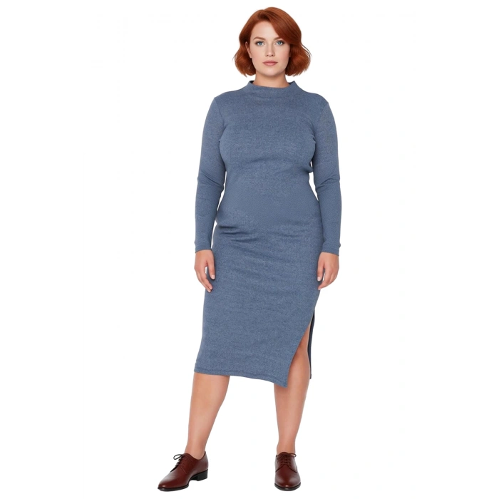 Kadın Bodycon Kesim Düz Desen Dik Yaka Uzun Kol Midi Yırtmaçlı Örme Elbise Kış Koleksiyonu