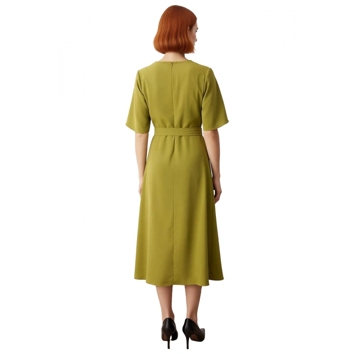 Kadın Bordo A line Kesim Midi Boy Düz Mat Saten Dokuma Elbise Aksesuar Detaylı Şık Bisiklet Yaka