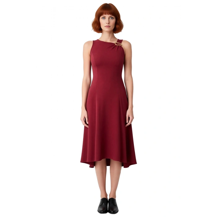 Kadın Bordo Skater Kesim Aksesuar Detaylı Midi Elbise Şık Ve Konforlu Dokuma Tasarım Kaliteli