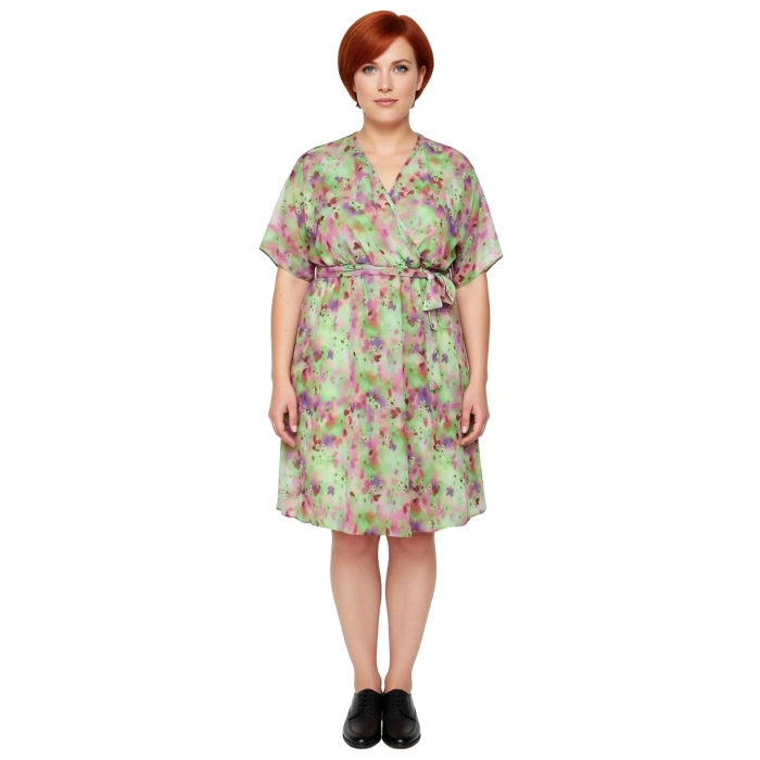 Kadın Büyük Beden Çiçek Desenli A Line Şifon Elbise Melek Kol V Yaka Kuşaklı Kısa Boy Yaz Stili