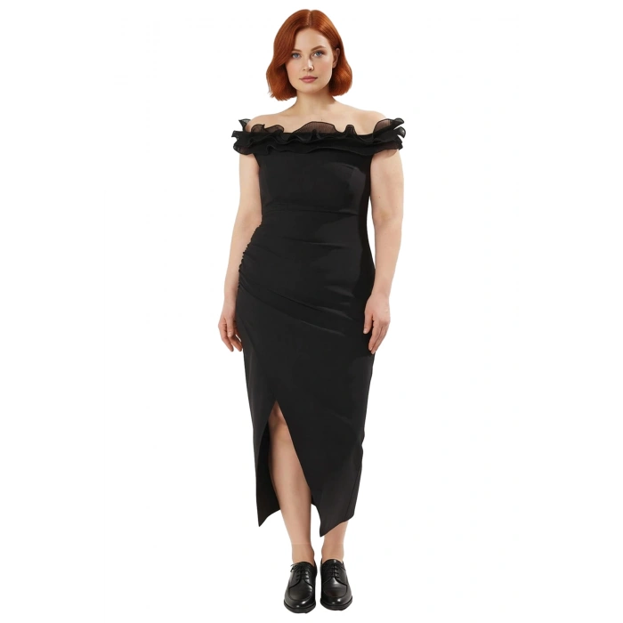 Kadın Büyük Beden Kolsuz Carmen Yaka Fırfırlı Yırtmaçlı Dokuma A line Maxi Elbise Özel Günler İçin