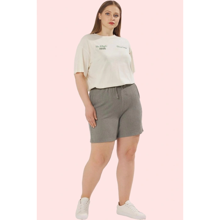 Kadın Büyük Beden Örme Şort Regular Fit Günlük Kullanım Hafta Sonu Yaz Aylarının Vazgeçilmezi