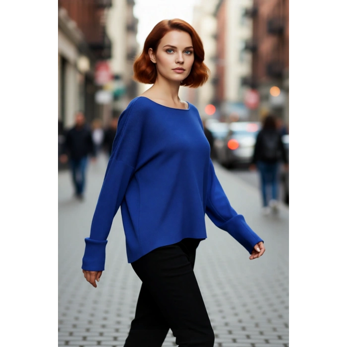 Kadın Büyük Beden Relaxed Fit Akrilik Düz Desen Triko Kazak Kış Günlük Kombinler İçin Şık Seçim