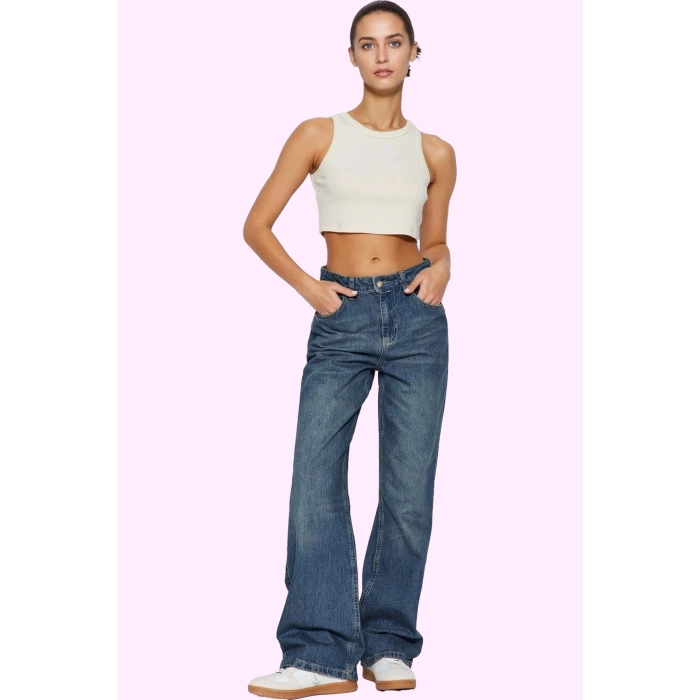 Kadın Care Koleksiyonu Pamuk Denim Geniş Paça Jean Pantolon Günlük Kullanım Modern Tasarım