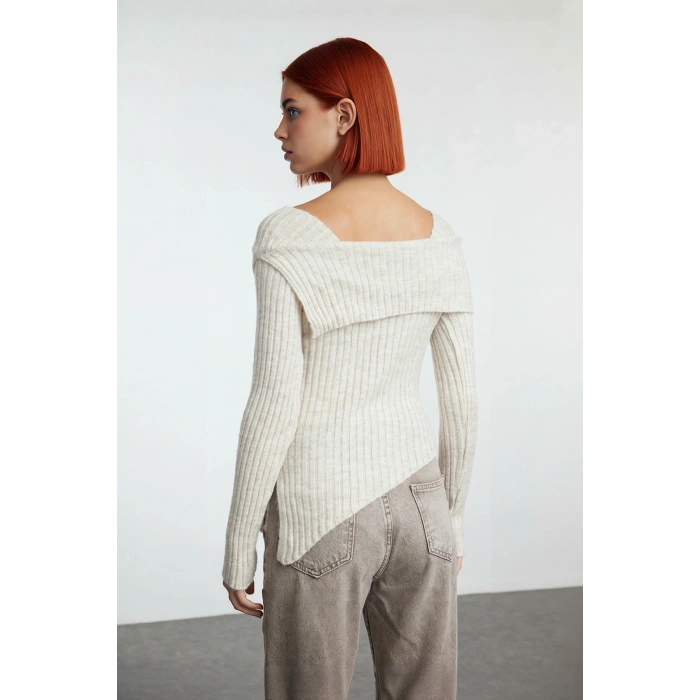 Kadın Carmen Yaka Fitted Kesim Asimetrik Etek Uzun Kollu Fitilli Triko Kazak Zarafeti Kaliteli