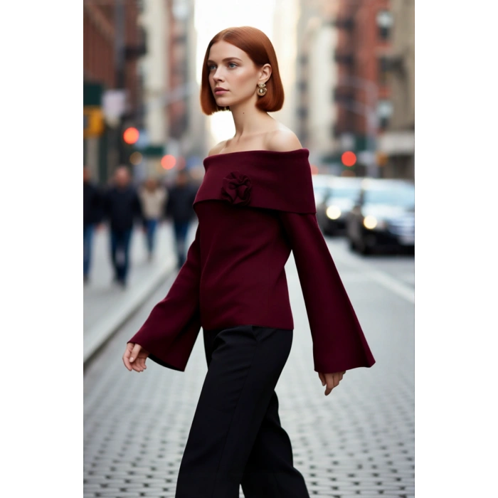 Kadın Carmen Yaka Gül Detaylı Triko Kazak Zarif Şık Regular Kalıp Çan Kol Gündüz Gece Kombin