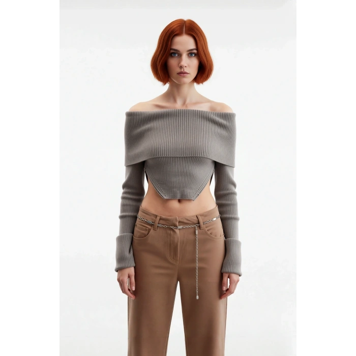 Kadın Carmen Yaka Uzun Kollu Triko Kazak Asimetrik Crop Kesimiyle Stil Sahibi Görünüm Kaliteli