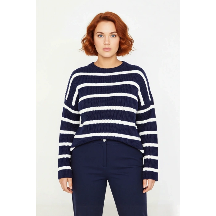 Kadın Casual Düşük Kol Akrilik Triko Kazak Günlük Şıklığı Kış Boyunca Üstünde Taşı Kaliteli