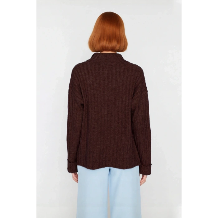 Kadın Casual Fitilli Triko Kazak Orta Kalınlık Dik Yaka Düşük Kol Rahat ve Trend Kış Stili