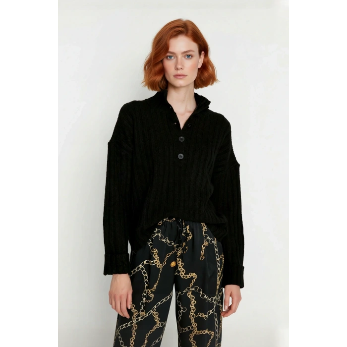 Kadın Casual Fitilli Triko Kazak Orta Kalınlık Dik Yaka Düşük Kol Rahat ve Trend Kış Stili