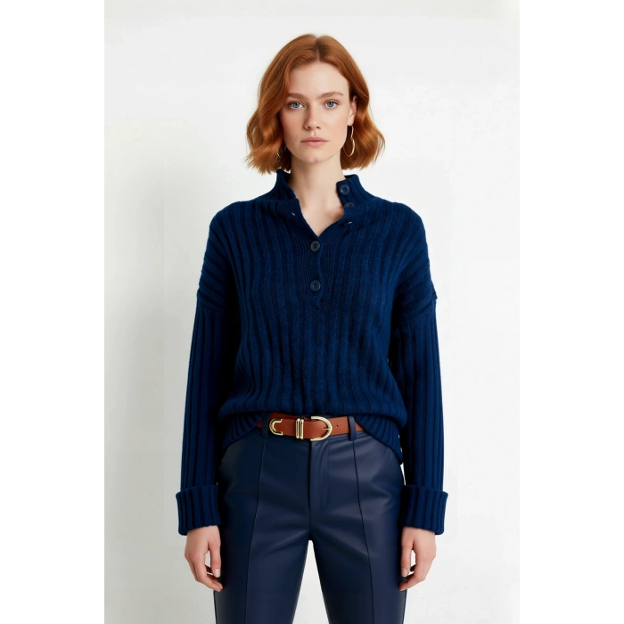 Kadın Casual Fitilli Triko Kazak Orta Kalınlık Dik Yaka Düşük Kol Rahat ve Trend Kış Stili