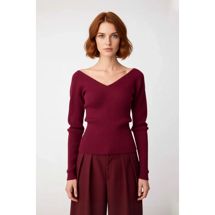 Kadın Casual Fitted Triko Kazak V Yaka Standart Kollu Ajurlu Detaylı İnce Yapısıyla Günlük Şıklık