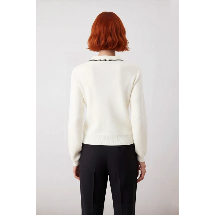 Kadın Casual Polo Yaka Dikiş Detaylı Triko Kazak Regular Kalıp Uzun Kollu Konforlu Tasarım