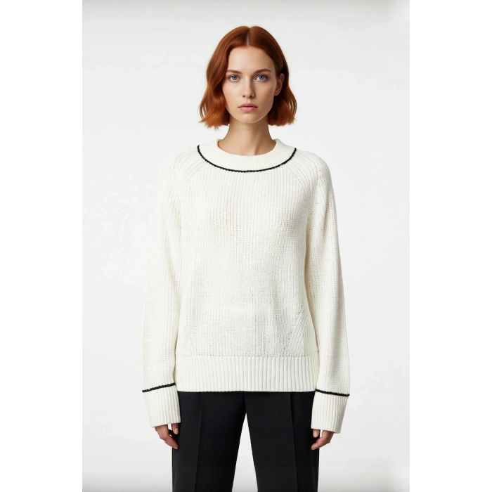 Kadın Casual Selanik Örgü Uzun Kol Biye Detaylı Bisiklet Yaka Triko Kazak Kış Modasına Uyumlu.