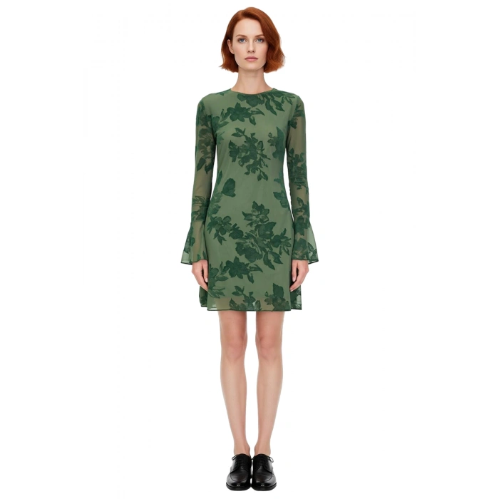 Kadın Çiçekli Desenli Bodycon Mini Tül Elbise Uzun Flare Kollu Astarlı Şık ve Modern Tasarım