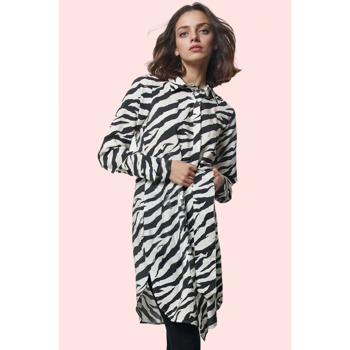 Kadın Çiçekli Desenli Relaxed Gömlek Polyester Yazlık Günlük Hafta Sonu Yaz Aylarının Vazgeçilmezi