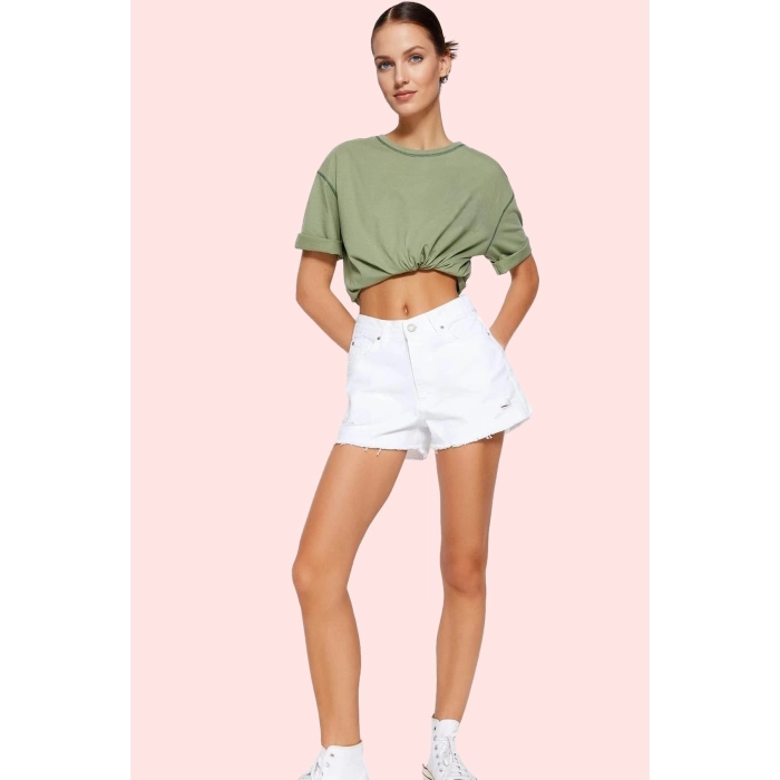 Kadın City Short Denim Şort Dar Paça Pamuklu Yaz Aylarının Vazgeçilmezi Stilin Buluştuğu Yer
