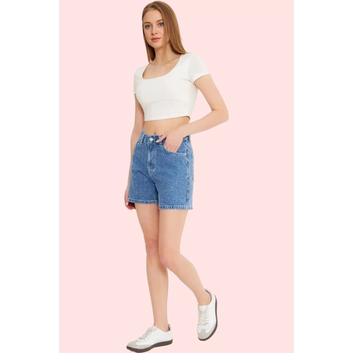 Kadın City Short Denim Şort Pamuk Rahat ve Şık Yaz Kombinleri Günlük Kullanım Modern Tasarım