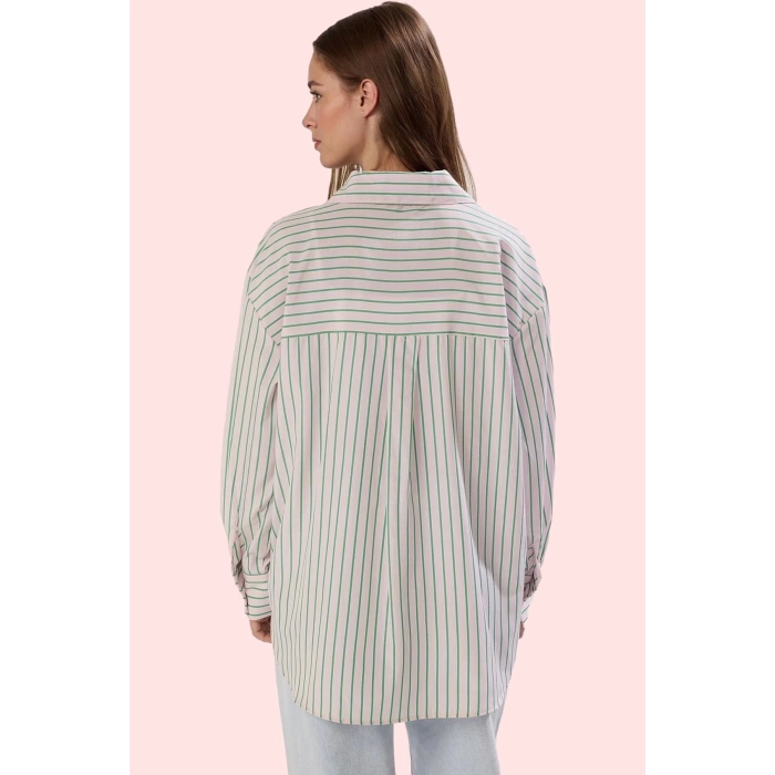 Kadın Çizgili Pamuklu Oversize Gömlek Basic Kalıp Günlük Kullanım Yaz Aylarının Vazgeçilmezi