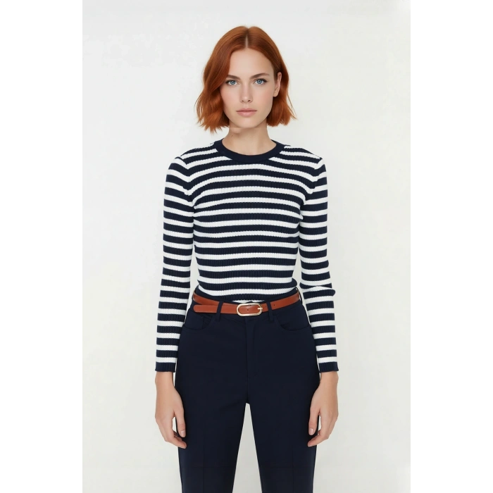 Kadın Çizgili Triko Fitted Uzun Kol Bisiklet Yaka Akrilik Basic Casual Günlük Kazak Kaliteli