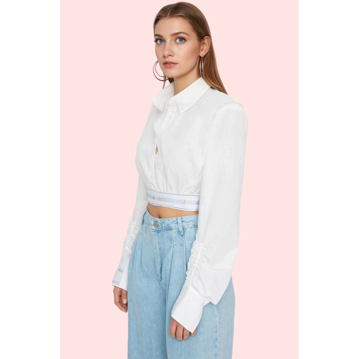 Kadın Crop Gömlek Basic Siluet Poplin Dokuma Düz Desenli Günlük Kullanım Dayanıklı Malzeme