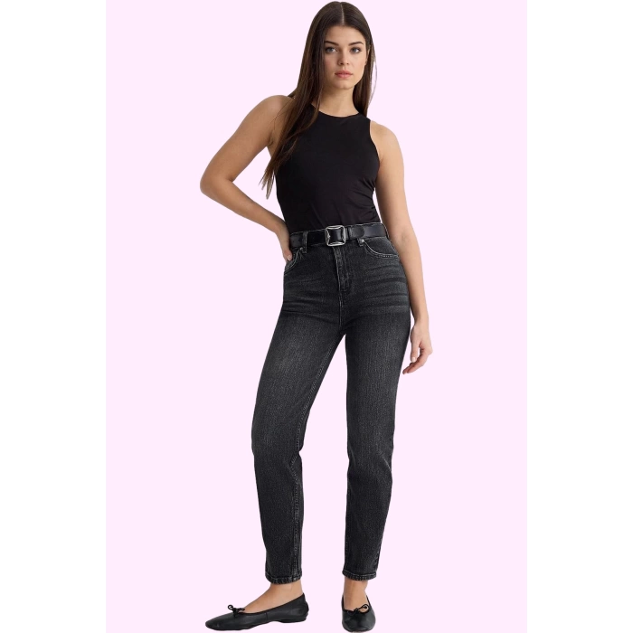 Kadın Denim Mom Jean Pantolon Yüksek Bel Düz Desen Günlük Stil Hafta Sonu Kaliteli Malzeme