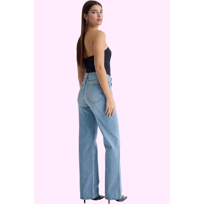 Kadın Denim Pantolon Yüksek Bel Geniş Paça Pamuk Tüm Sezonlar Günlük Kullanım Modern Tasarım