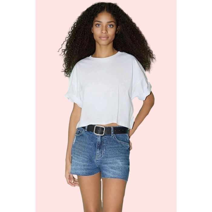 Kadın Denim Şort Geniş Paça Düz Desen Pamuk Günlük Kombinler Hafta Sonu Yaz Aylarının Vazgeçilmezi