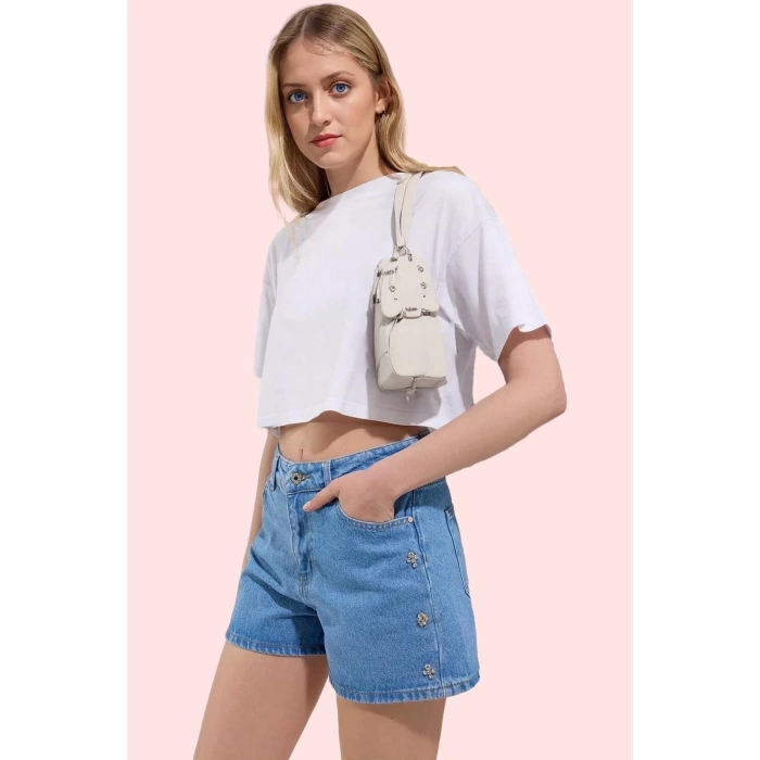 Kadın Denim Şort Kısa Boy Geniş Paça Yaz Aylarının Vazgeçilmezi Günlük Kullanım Hafta Sonu