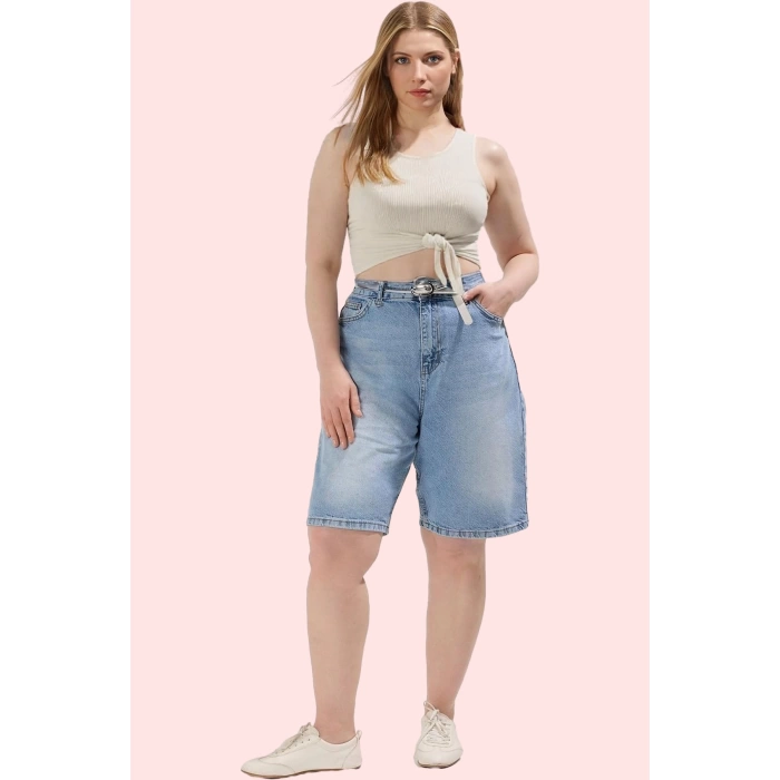 Kadın Denim Şort Yüksek Bel Straight Fit Kısa Boy Pamuklu Günlük Kullanım Kaliteli Malzeme