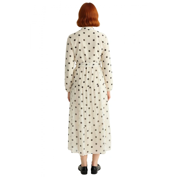 Kadın Dik Yaka Kuşaklı A line Kalıp Puantiye Desenli Şifon Uzun Kol Maxi Elbise Gündelik Şıklık