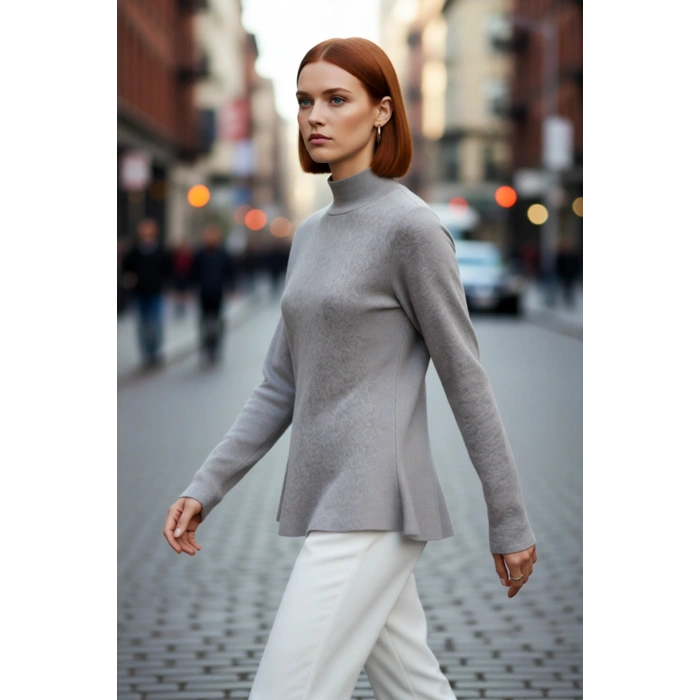 Kadın Dik Yaka Triko Kazak Kış Sezonu İçin Regular Kalıp Şık Ve Rahat Günlük Kombinlerin
