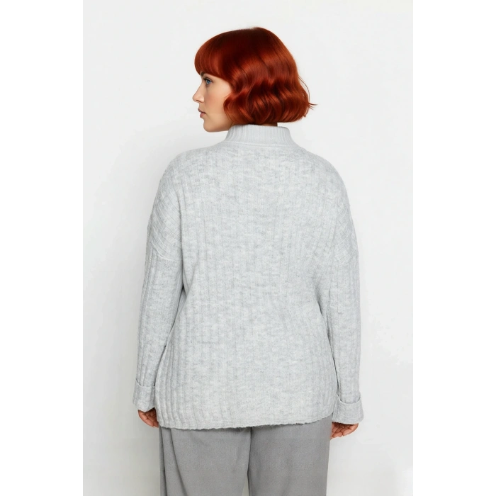 Kadın Düğmeli Triko Kazak Relaxed Kalıp Dik Yaka Fitilli Dokuma Soğuk Havalarda Şıklık ve Konfor