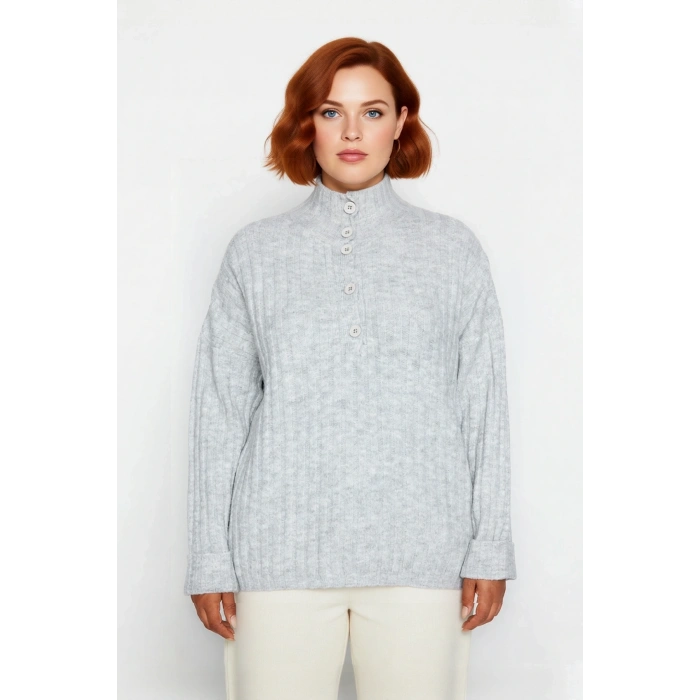 Kadın Düğmeli Triko Kazak Relaxed Kalıp Dik Yaka Fitilli Dokuma Soğuk Havalarda Şıklık ve Konfor