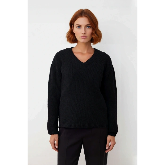 Kadın Düşük Kol V Yaka Triko Kazak Regular Kalıp İle Kış Şıklığı ve Konfor Bir Arada Kaliteli