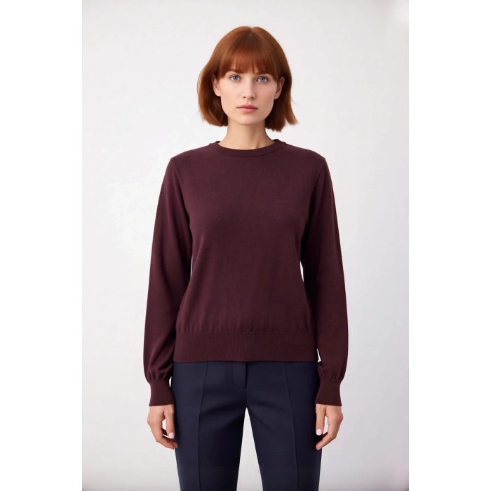 Kadın Düz Bisiklet Yaka Ekru Triko Kazak Regular Kalıbı ile Kışa Özel Şık ve Konforlu Kaliteli