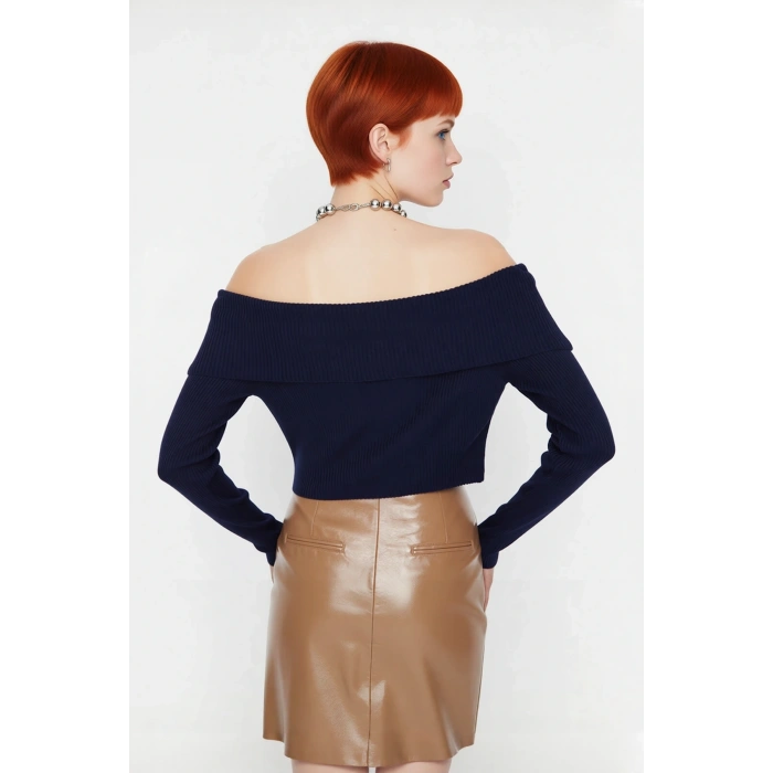 Kadın Ekru Carmen Yaka Fitted Crop Triko Kazak İlkbahar Sonbahar İçin Şık Ve Basic Tasarım