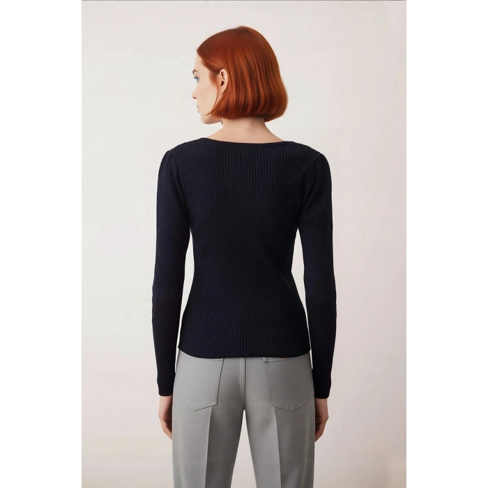 Kadın Ekru Çizgili Kare Yaka Fitted Uzun Kol Triko Body %100 Akrilik Sonbahar Şıklığı Kaliteli