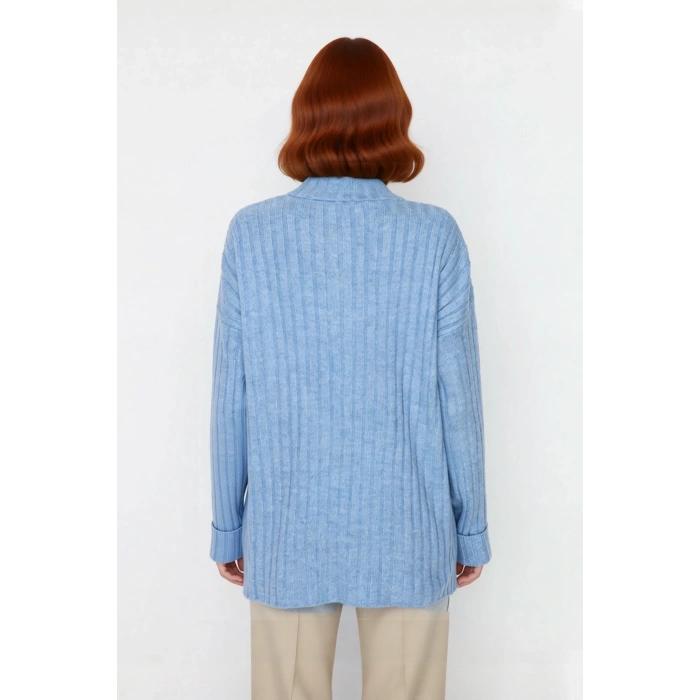 Kadın Ekru Rahat Kalıp Düz Desen Düğmeli Yaka Triko Kazak Sonbahar Kış Gardıropların Yıldızı