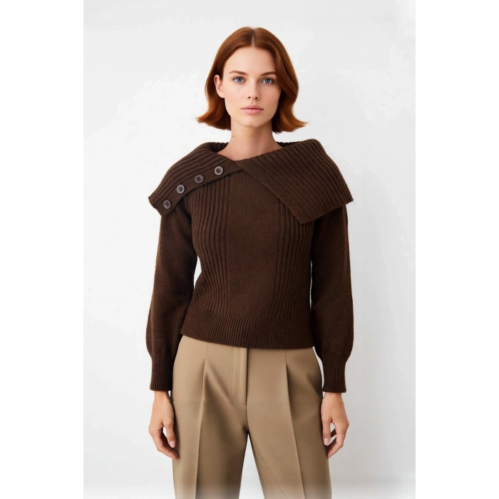 Kadın Ekru Regular Kalıp Devrik Yakalı Akrilik Triko Kazak Kışlık Günlük Şık Ve Rahat Giyim