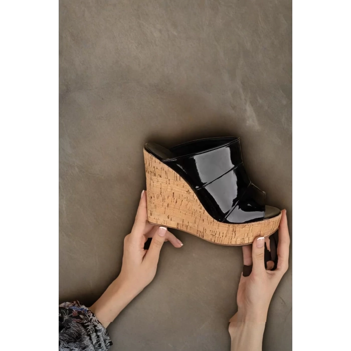 Kadın Elegant Ayakkabı Mantar Dolgu Topuk Terlik Özel Tasarım Abiye Ayakkabı