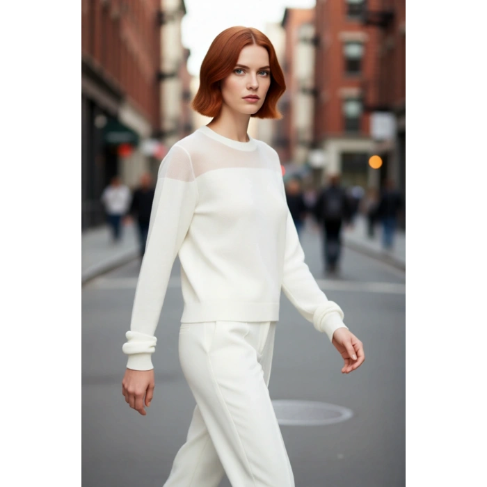 Kadın Fashion Forward İnce Triko Kazak Transparan Renk Bloklu Bisiklet Yaka Bahar Zarafeti